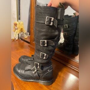 Rare Dr. Martens phina boots  Black Suede Interior